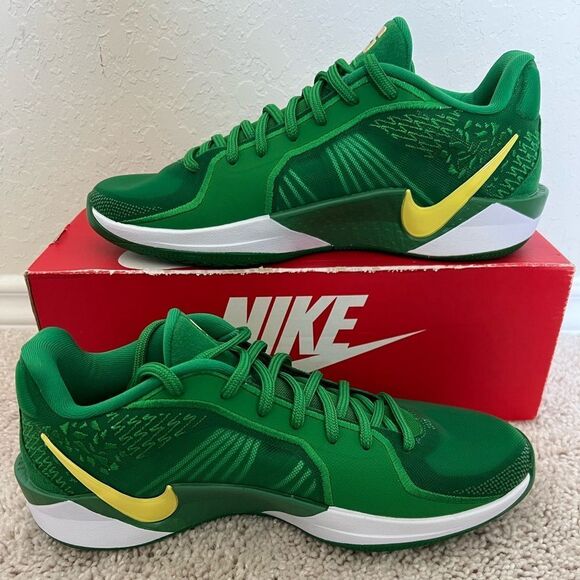 Nike Sabrina 2 'Oregon Ducks' Apple Green - Picture 2 of 9